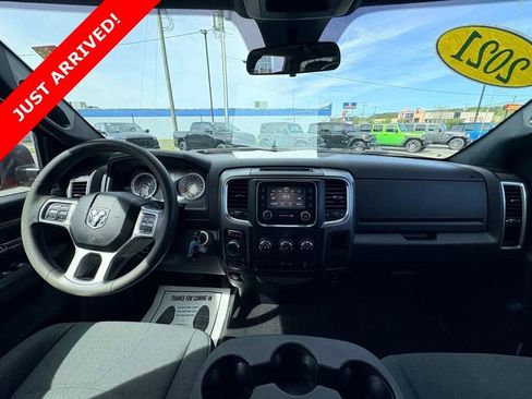 Used 2021 RAM 1500 Classic Warlock AWD/4WD image 15