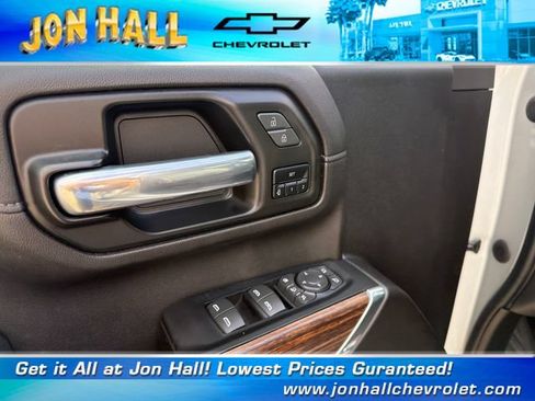 Used 2023 Chevrolet Silverado 2500 High Country w/ Z71 Off-Road Package AWD/4WD image 20