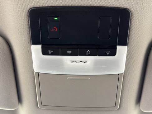 Used 2025 Nissan Pathfinder SL image 30