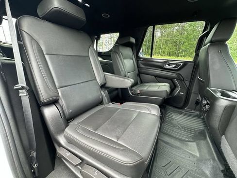 Certified 2022 Chevrolet Tahoe LT w/ Luxury Package AWD/4WD image 26