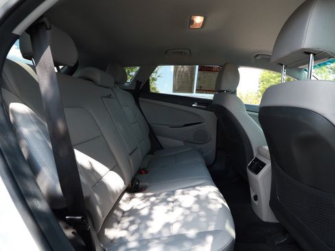 Used 2019 Hyundai Tucson SEL AWD/4WD image 28