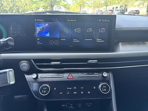 Used 2025 Hyundai Sonata SEL FWD image 16