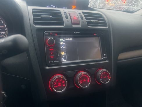 Used 2014 Subaru Crosstrek 2.0i Limited image 8