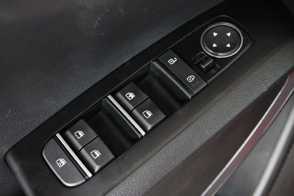 Used 2020 Kia Soul GT-Line w/ GT 2.0L Power Sunroof Package FWD image 22