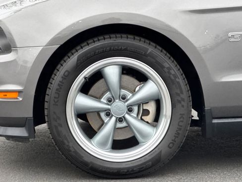 Used 2010 Ford Mustang GT image 24