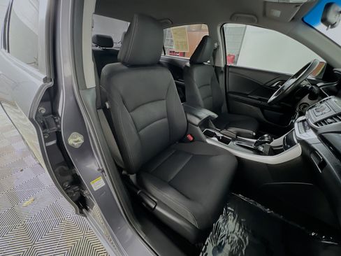 Used 2013 Honda Accord Sport image 29