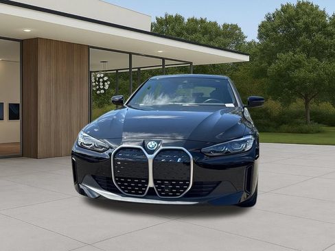 Certified 2023 BMW i4 eDrive40 w/ Premium Package RWD image 3