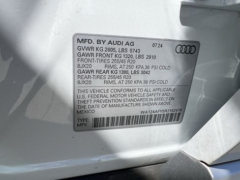 Used 2024 Audi SQ5 Premium Plus AWD/4WD image 37