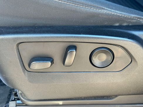 Used 2022 GMC Sierra 1500 Elevation image 22