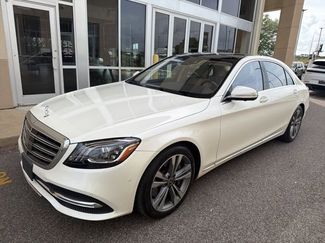 Used 2019 Mercedes-Benz S 560 4MATIC Sedan video 1