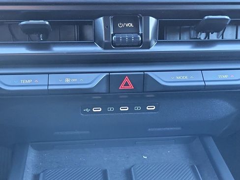 New 2027 Kia Telluride EX X-Line AWD/4WD image 23