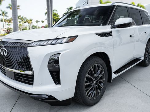 New 2026 INFINITI QX80 Autograph w/ Premium Cargo Package AWD/4WD image 5