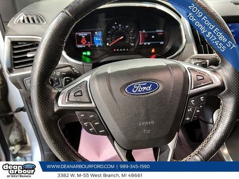 Used 2019 Ford Edge ST w/ Cold Weather Package image 13