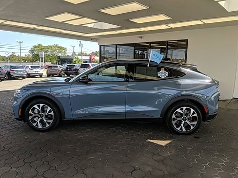 Used 2024 Ford Mustang Mach-E Select image 8