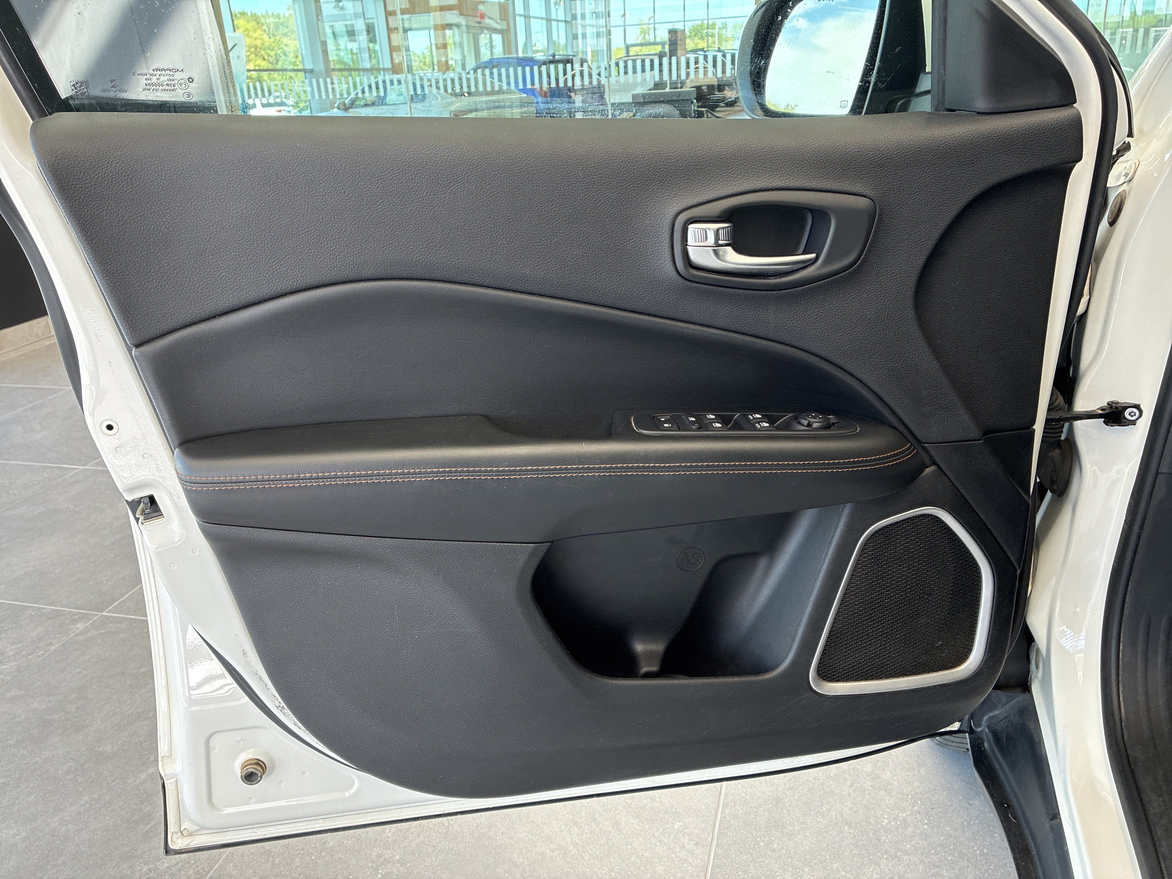 Used 2019 Jeep Compass Limited w/ Safety & Security Group AWD/4WD image 20