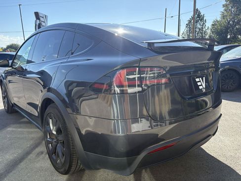 Used 2024 Tesla Model X AWD/4WD image 6