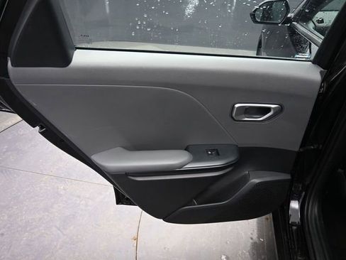 Used 2025 Kia K4 FWD image 15