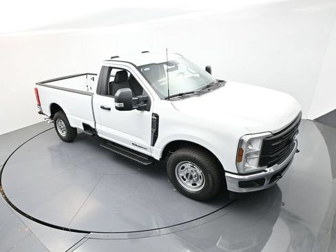Used 2026 Ford F250 XL w/ XL Chrome Package RWD image 18