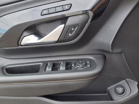 Used 2022 GMC Terrain AT4 image 18