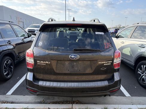 Used 2016 Subaru Forester 2.5i Limited w/ Popular Package #2 image 5
