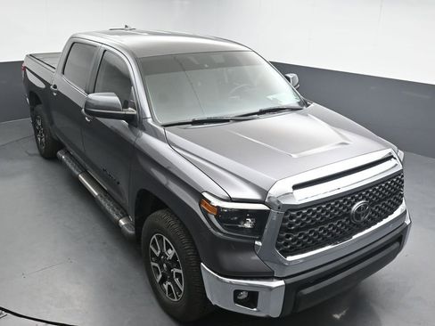 Used 2021 Toyota Tundra SR5 w/ TRD Off-Road Package AWD/4WD image 10
