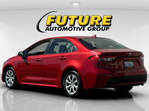 Used 2020 Toyota Corolla LE FWD image 6