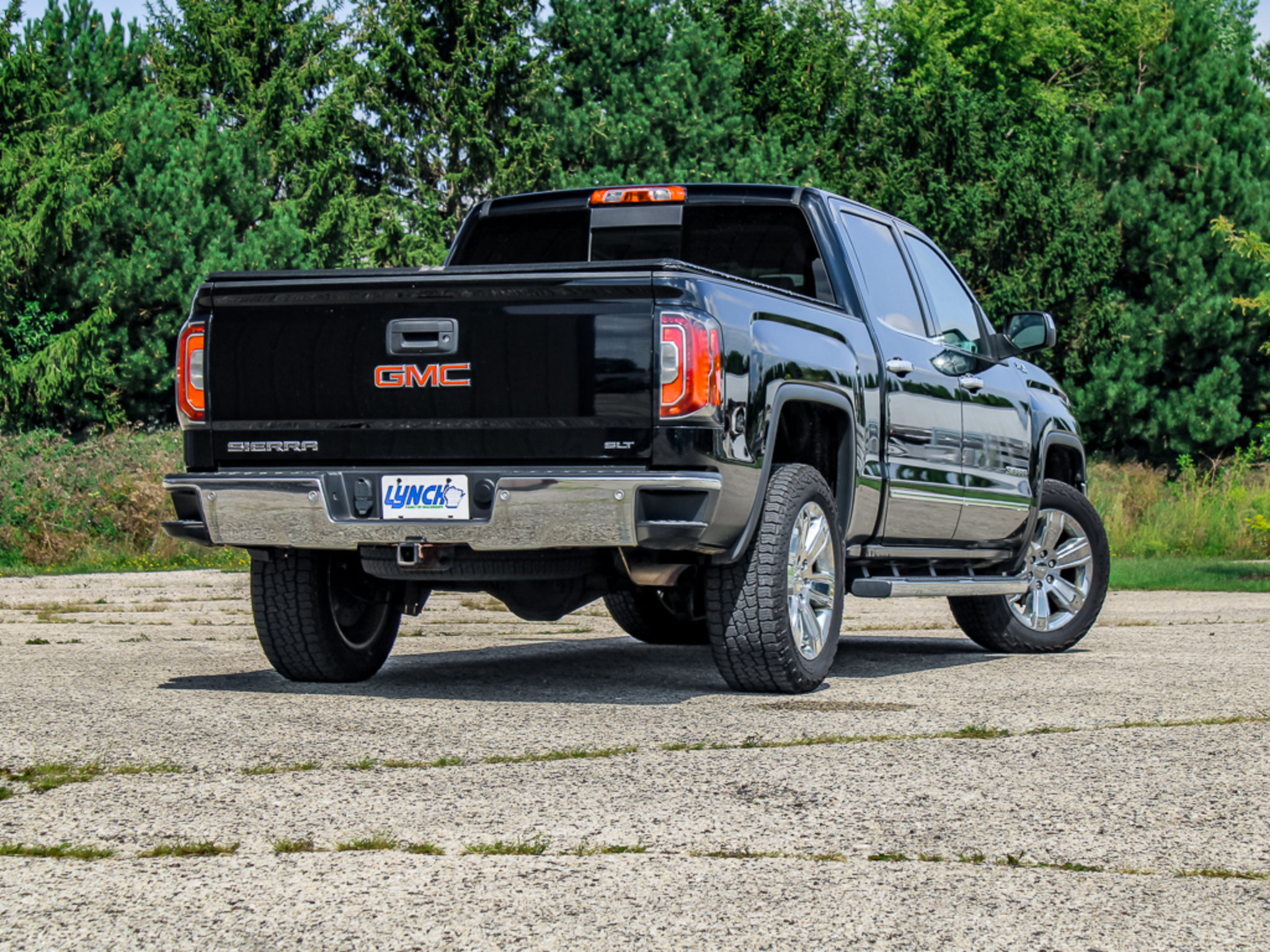 Used 2016 GMC Sierra 1500 SLT w/ SLT Premium Package AWD/4WD image 12