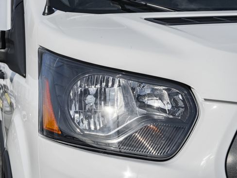 New 2026 Ford Transit 250 148 Medium Roof image 11