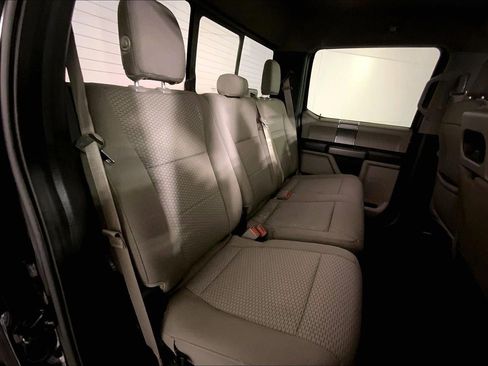 Used 2019 Ford F150 XLT w/ Equipment Group 302A Luxury AWD/4WD image 23