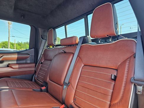 Used 2024 GMC Sierra 1500 Denali Ultimate AWD/4WD image 15