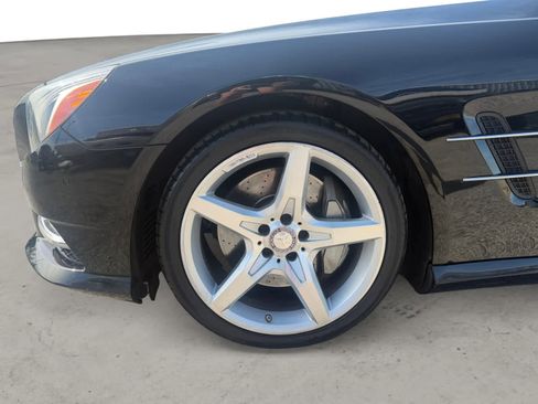 Used 2013 Mercedes-Benz SL 550 image 10