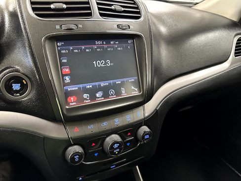 Used 2020 Dodge Journey Crossroad image 44