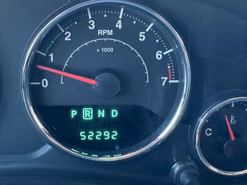 Used 2013 Jeep Wrangler Sport AWD/4WD image 17