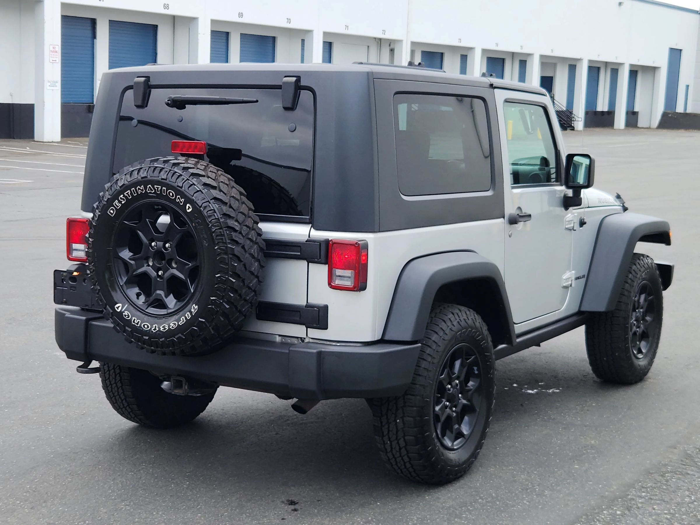 Used 2009 Jeep Wrangler Rubicon w/ Dual Top Group AWD/4WD image 4