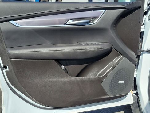 Used 2025 Cadillac XT5 Luxury image 20