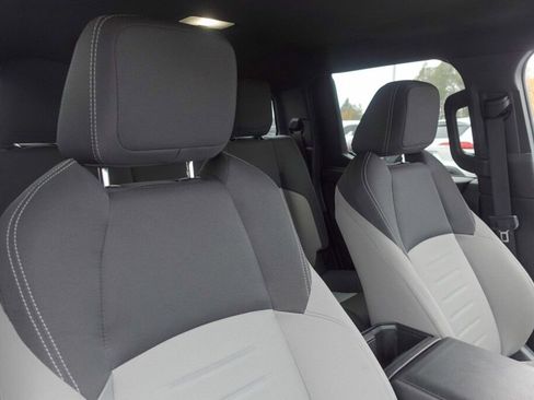 Certified 2025 Toyota Tacoma TRD Off-Road image 15