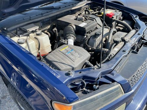 Used 2010 Chevrolet Colorado LT image 40