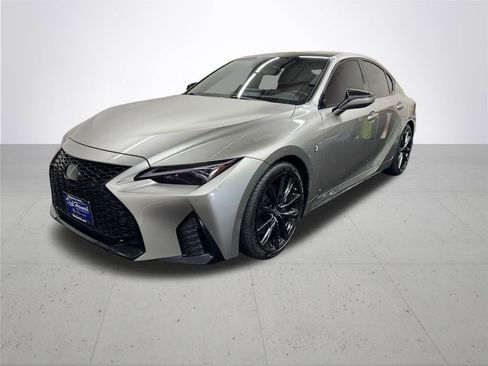Used 2022 Lexus IS 350 F Sport image 2