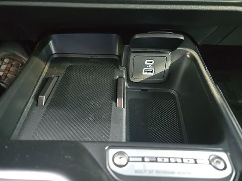 New 2025 Ford Bronco 4-Door image 19