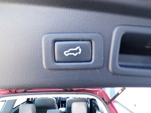 Used 2014 Subaru Forester 2.5i Limited w/ Protection Package #2 image 24