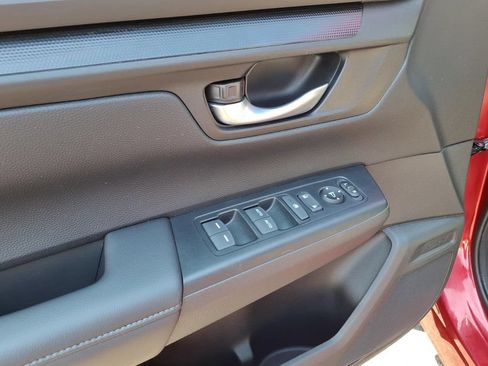 Certified 2024 Honda CR-V EX image 17