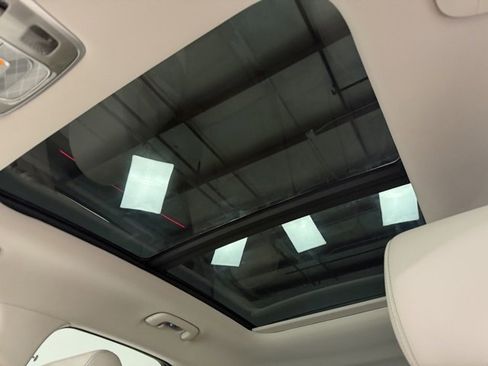 New 2026 Genesis GV70 2.5T Select image 24