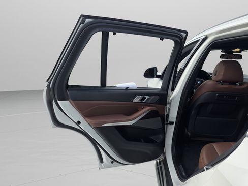 Used 2019 BMW X5 xDrive40i image 19