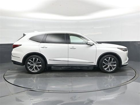Used 2022 Acura MDX FWD w/ Technology Package image 2