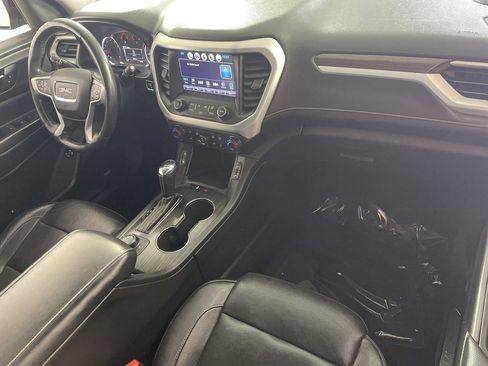 Used 2017 GMC Acadia SLT image 26