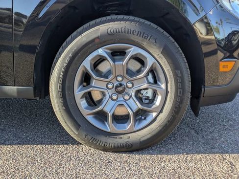 New 2025 Ford Maverick XLT w/ XLT Luxury Package FWD image 58