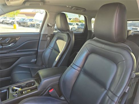 Used 2021 Lincoln Corsair FWD image 13