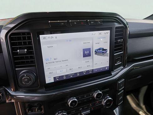 Used 2022 Ford F150 XLT w/ Equipment Group 302A High AWD/4WD image 18