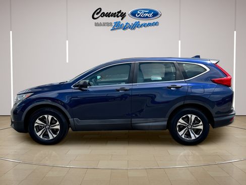 Used 2018 Honda CR-V LX image 3