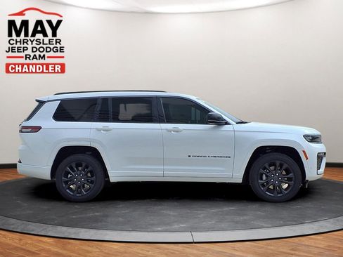 New 2026 Jeep Grand Cherokee L Limited image 2